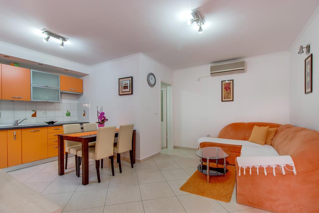 Apartments Leila Mali Lošinj Extérieur photo