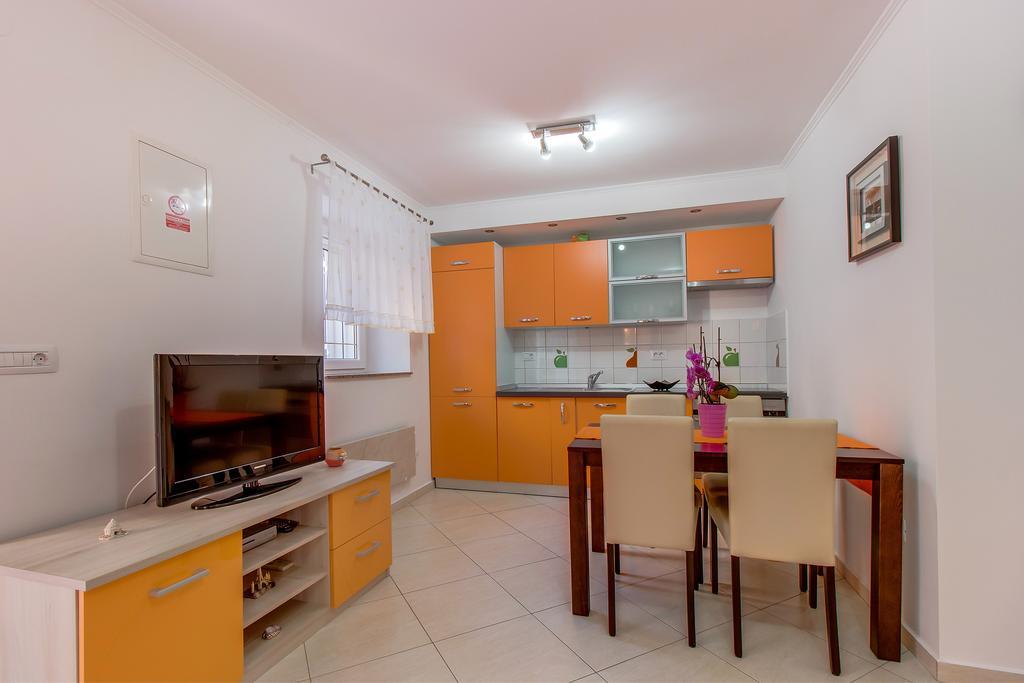 Apartments Leila Mali Lošinj Extérieur photo